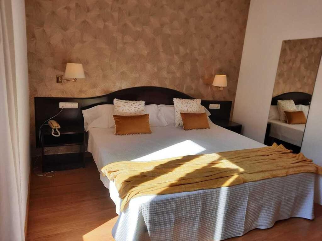 Hotel Villa De Biar Shc Exterior photo